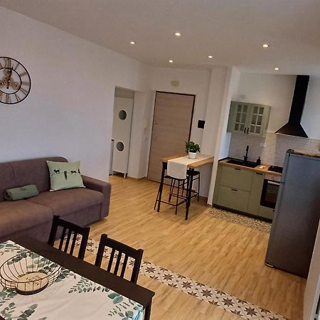 산비토키에티노 La Casa Del Sole 아파트 외부 사진