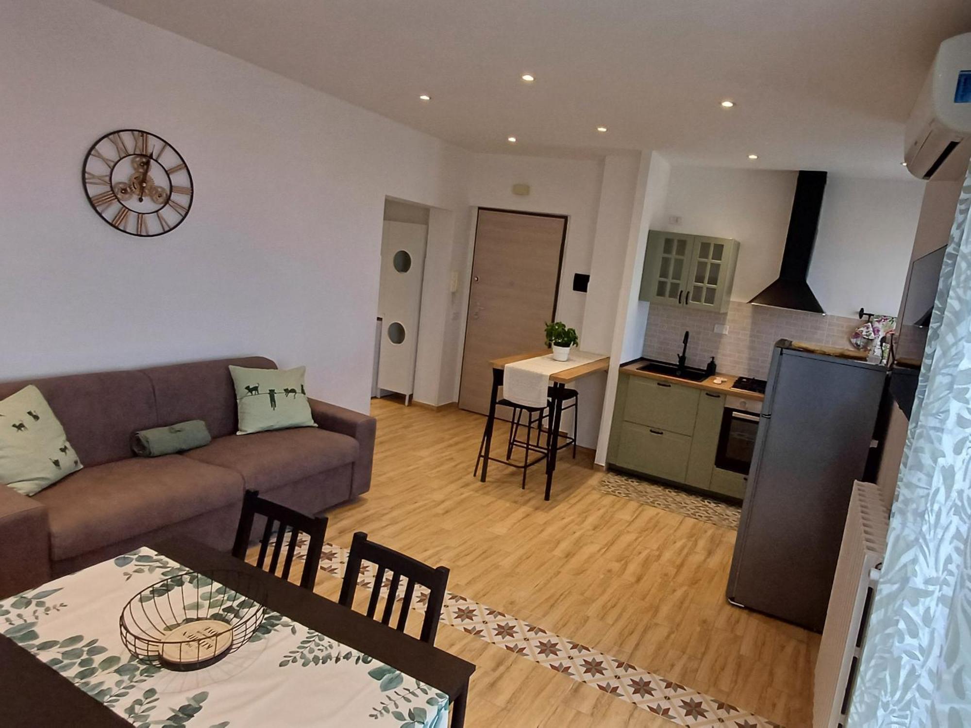 산비토키에티노 La Casa Del Sole 아파트 외부 사진